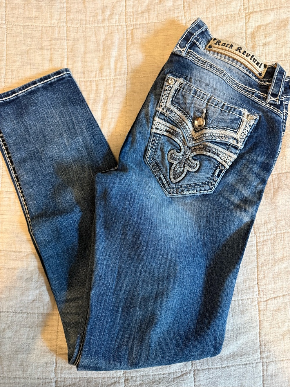 Rock Revival Celinda Mid Rise Ankle Skinny Jeans Size 28 Embellished Flap Pocket
